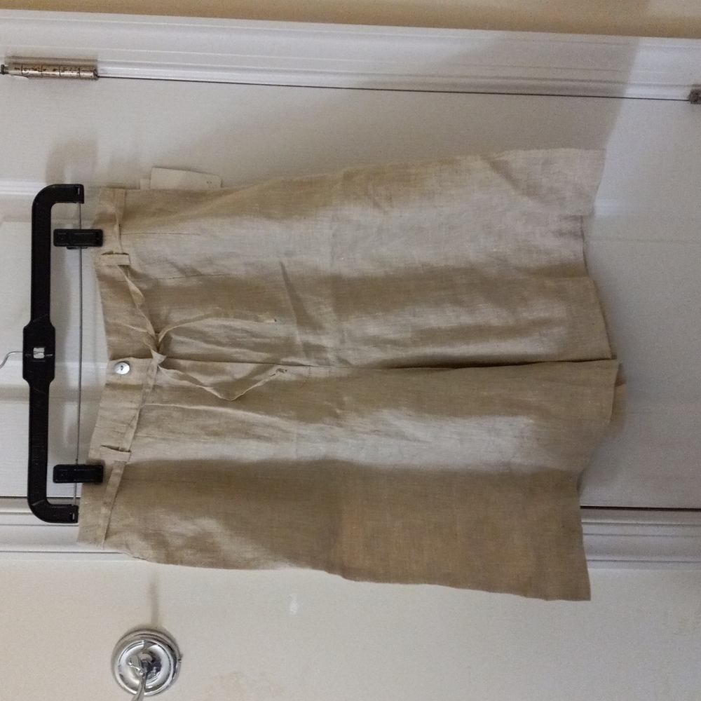 MADISON STUDIO 100% Linen Bermuda Shorts Sz 12 Zip Belted Side Pockets NWT